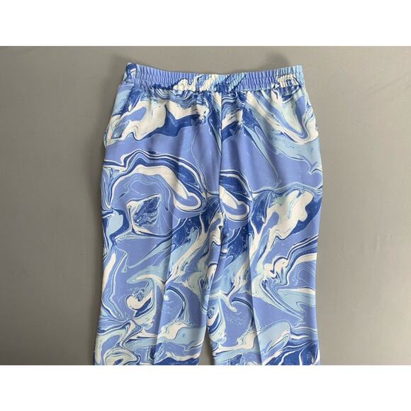 Chico's Pull On Sheer Flex Waist Lightweight Pants. Blue Swirl, Women's 4R. MINT - Picture 7 of 9